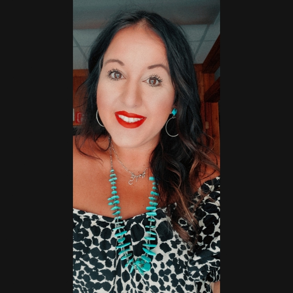Meet your Posher, Nicolette